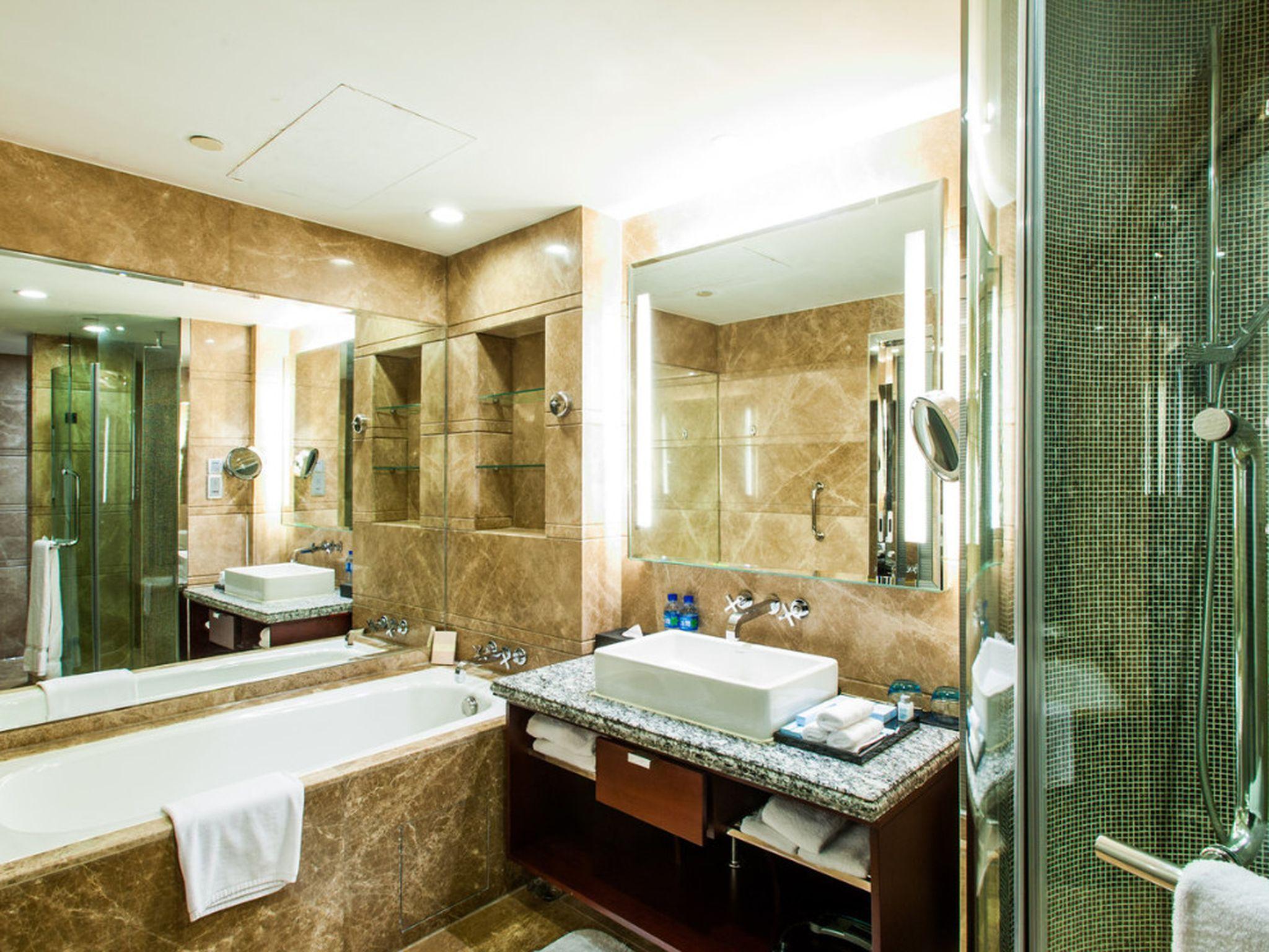 Отель Radisson Тяньцзинь Экстерьер фото